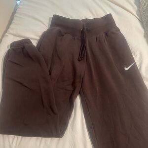 Nike Sweatpants